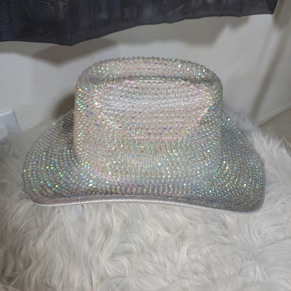 ? NEW Irridescent Crystal Embellished Cowboy Hat